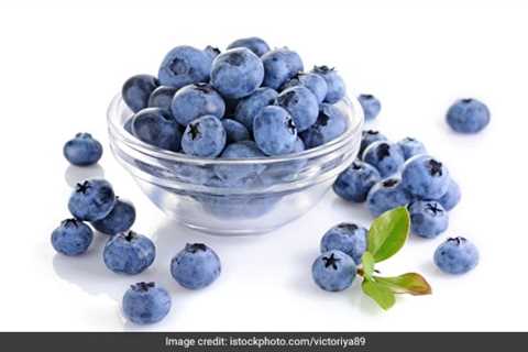 Nmami Agarwal Shares Health Benefits Of Blueberries; See How To Include It In Your Diet