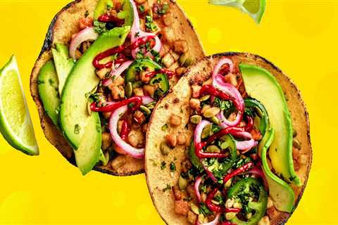 The Crispy Tofu Taco Recipe Vegetarians and Meat Eaters Will Devour