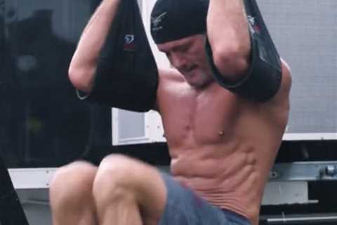 Country Legend Tim McGraw Showed Off the Tour Workout Keeping Him Shredded at 55