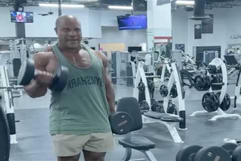 7-Time Mr. Olympia Phil Heath Looks Jacked in New Training Video