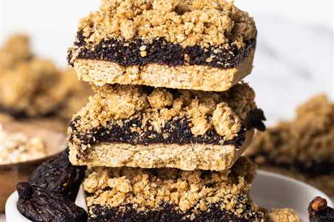 Oatmeal Crumble Fig Bars